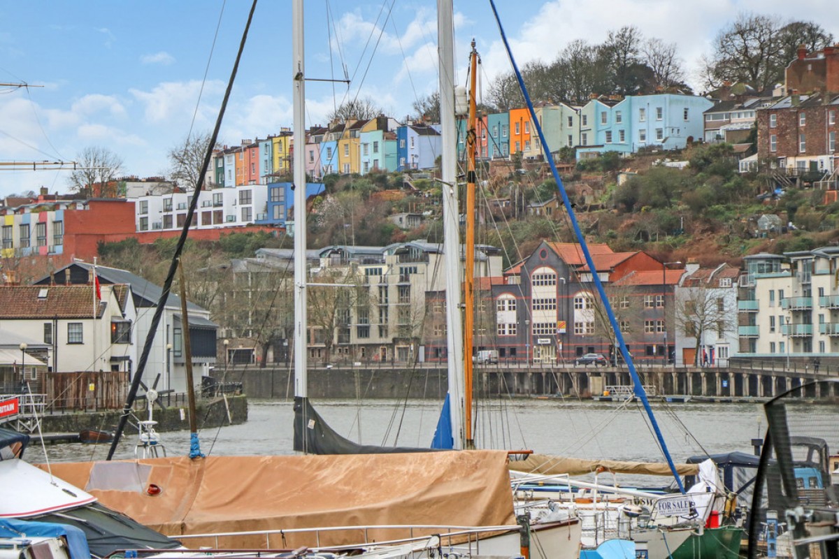 The Crescent, Hanover Quay, Bristol