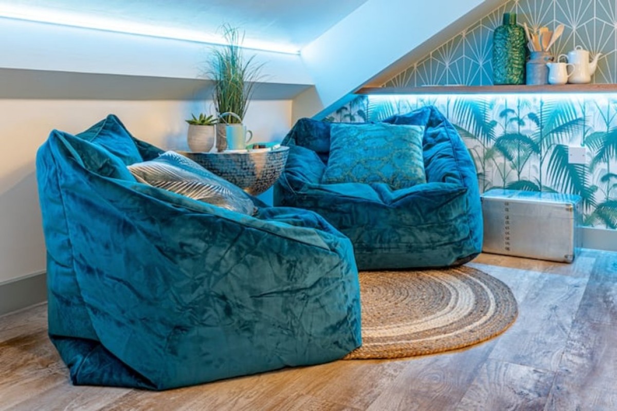 Kensington Chapel, Kensington Place