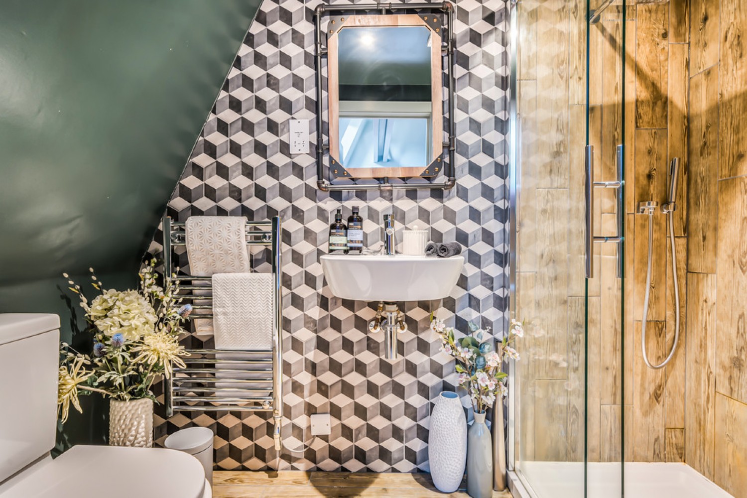 Kensington Chapel, Kensington Place