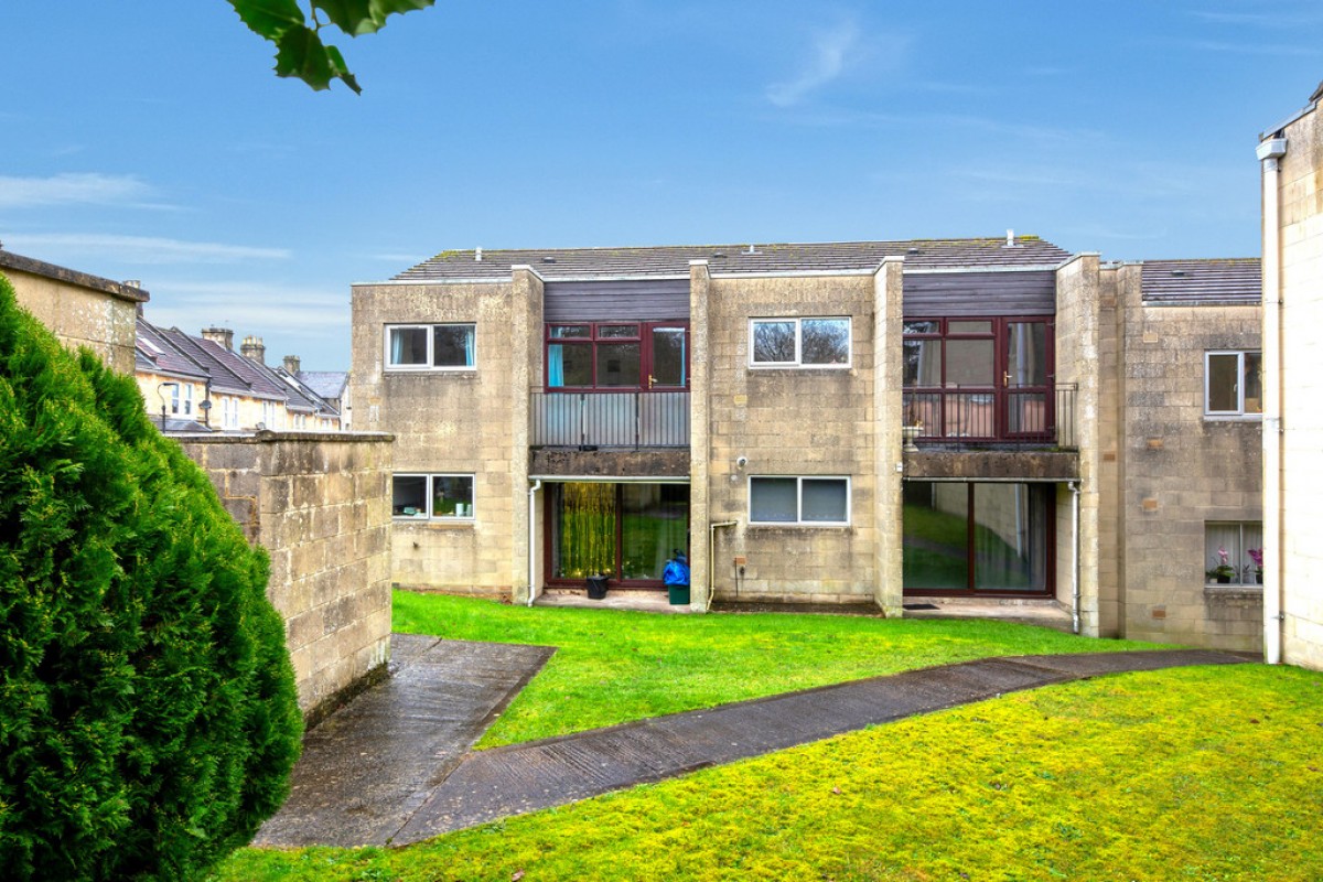 MELCOMBE ROAD, Bath