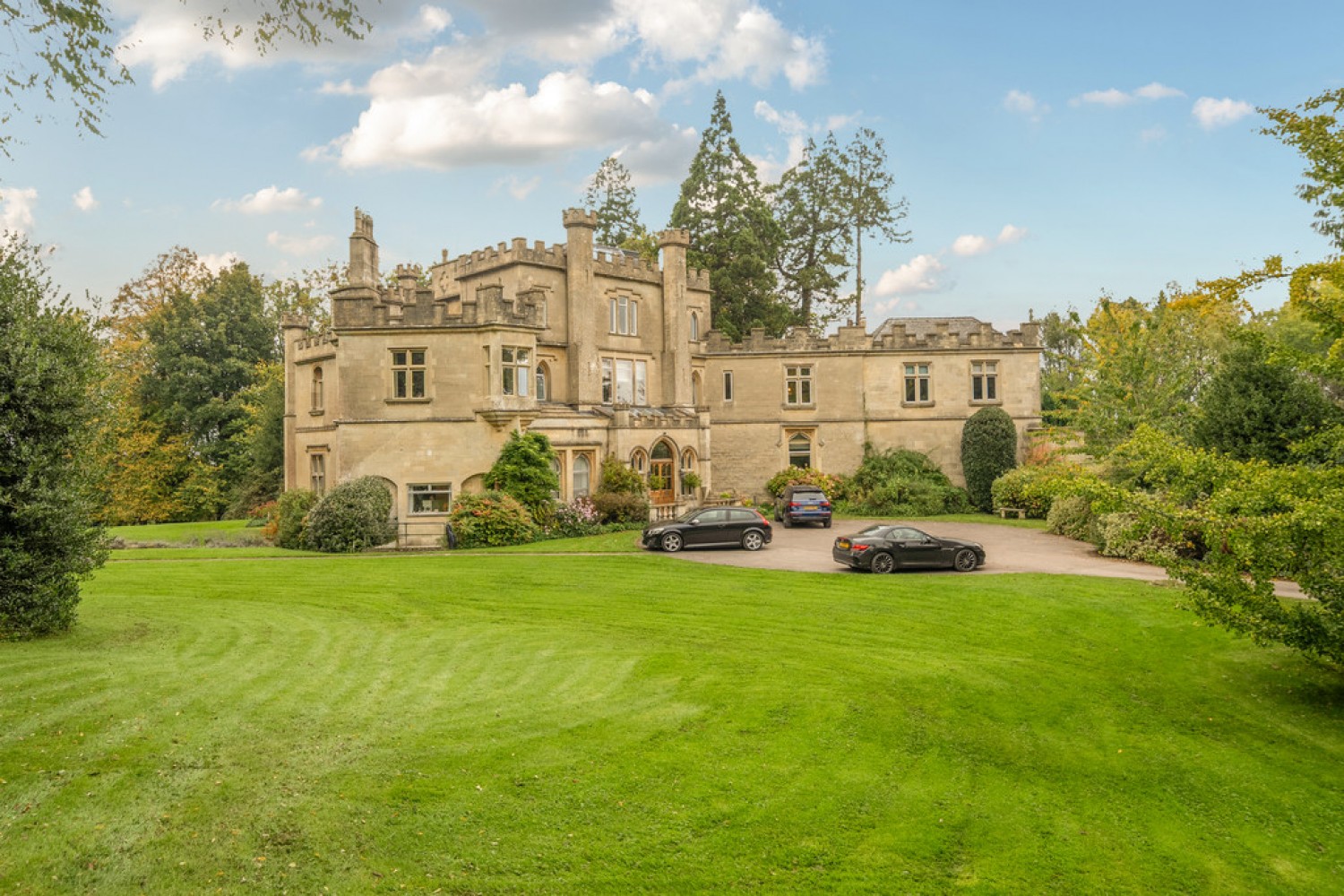 2 bedroom Flat in Battlefields, Lansdown, Bath