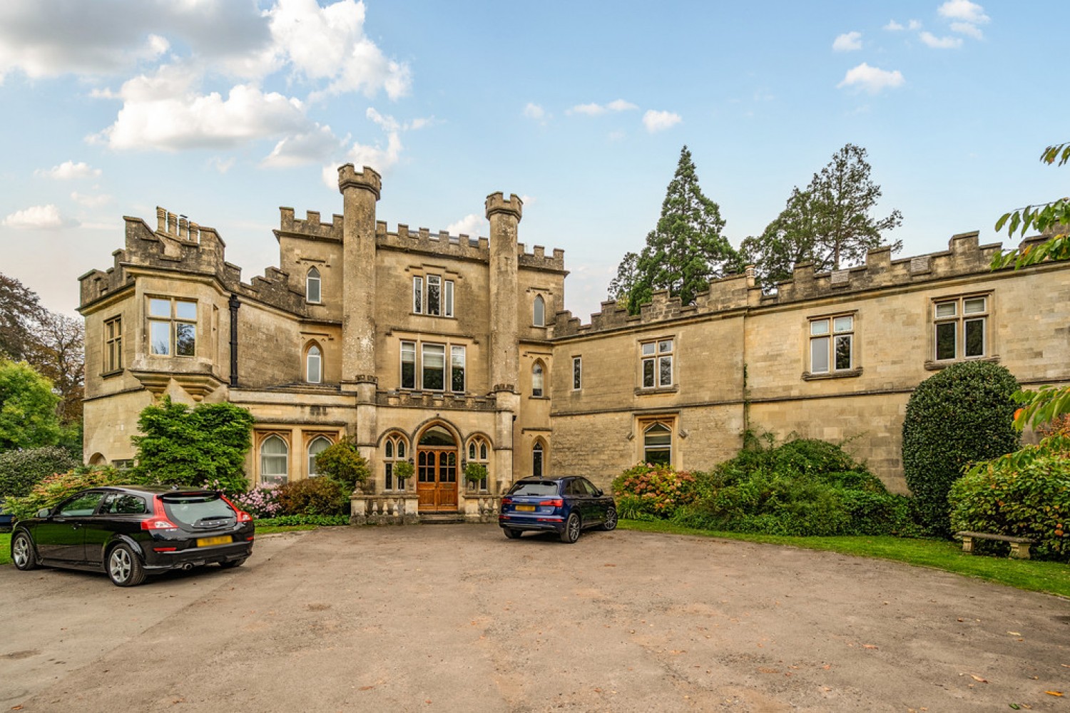 2 bedroom Flat in Battlefields, Lansdown, Bath