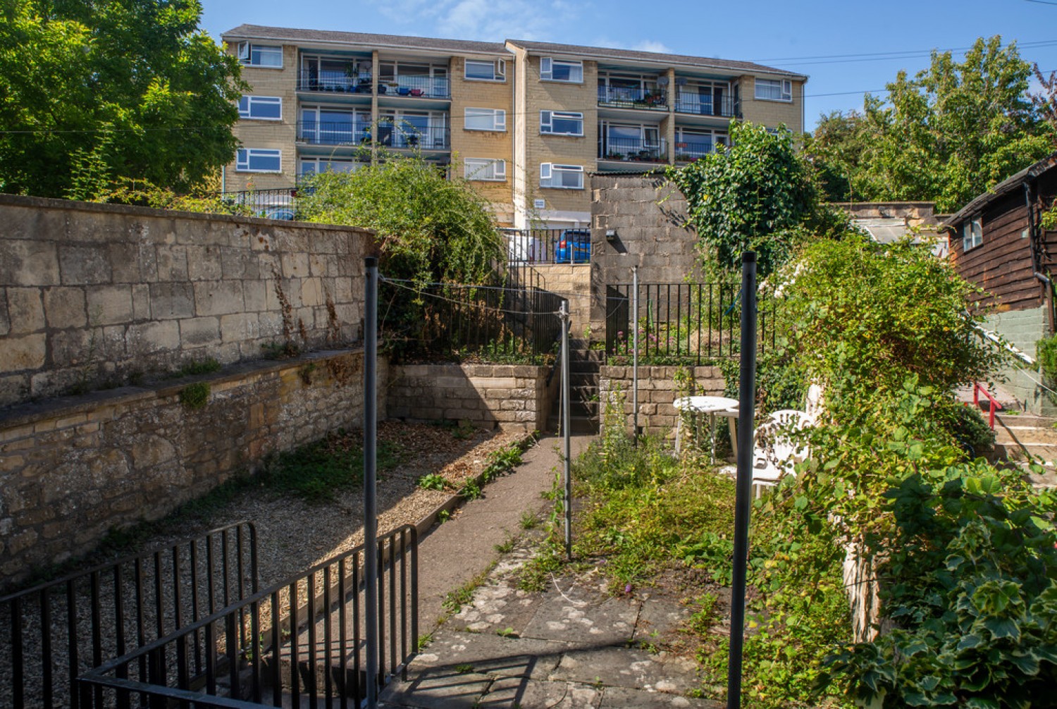 Walcot Parade , Bath