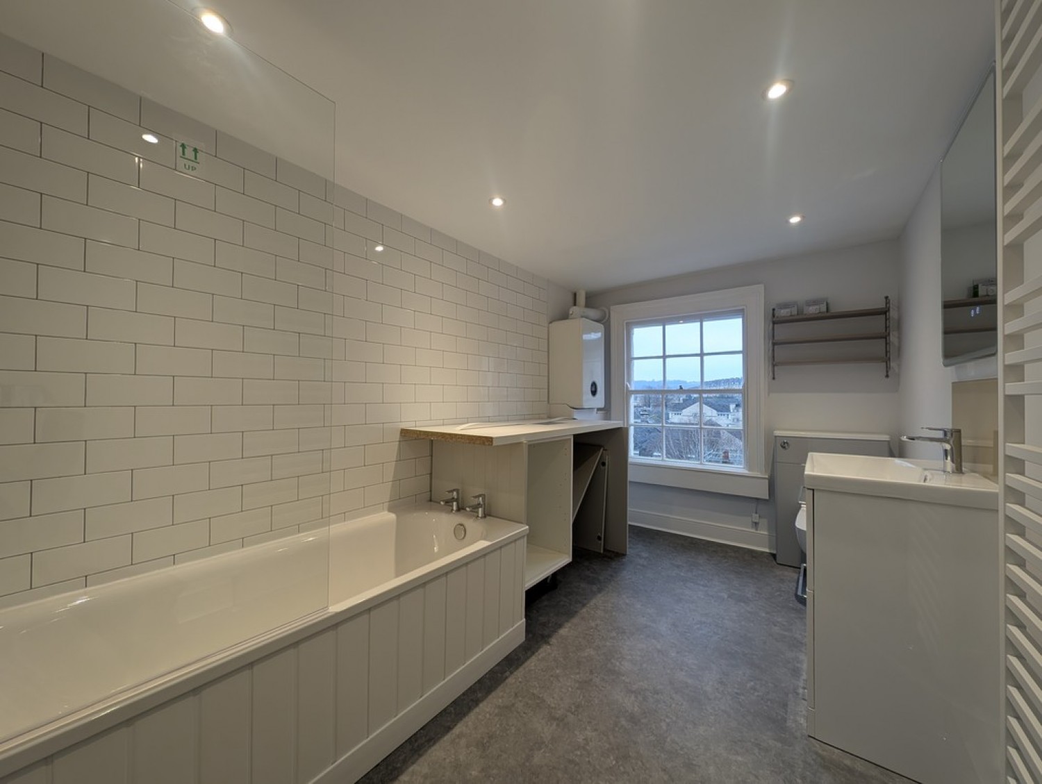 1 bedroom Flat in Cleveland Place West, Bath