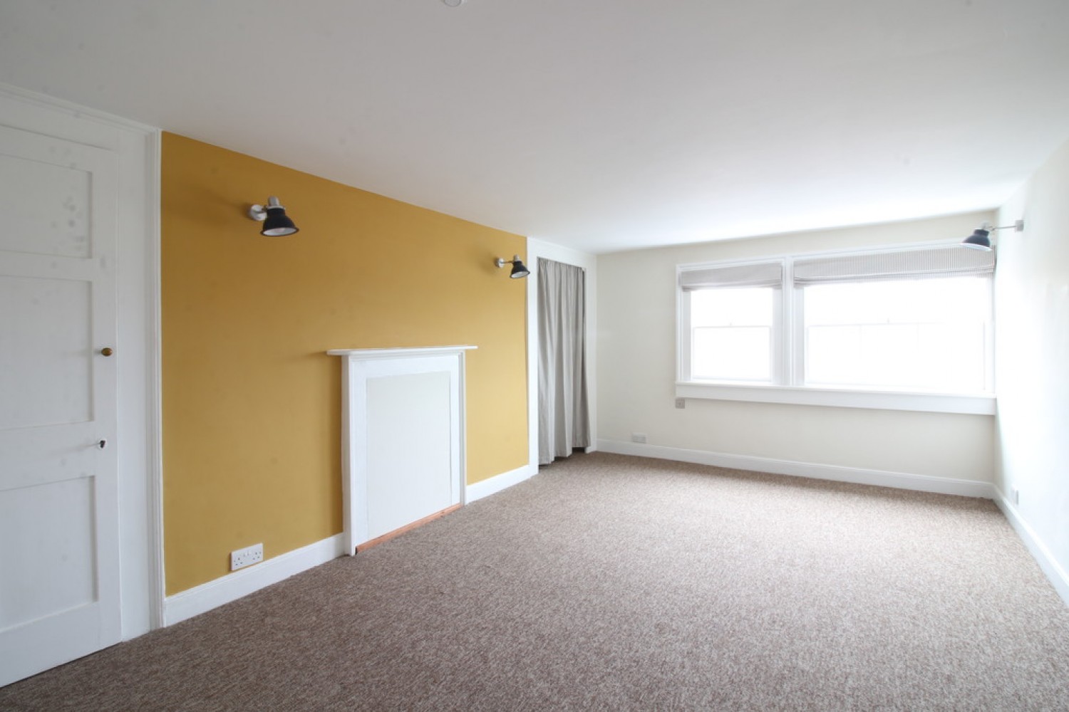 1 bedroom Flat in Cleveland Place West, Bath