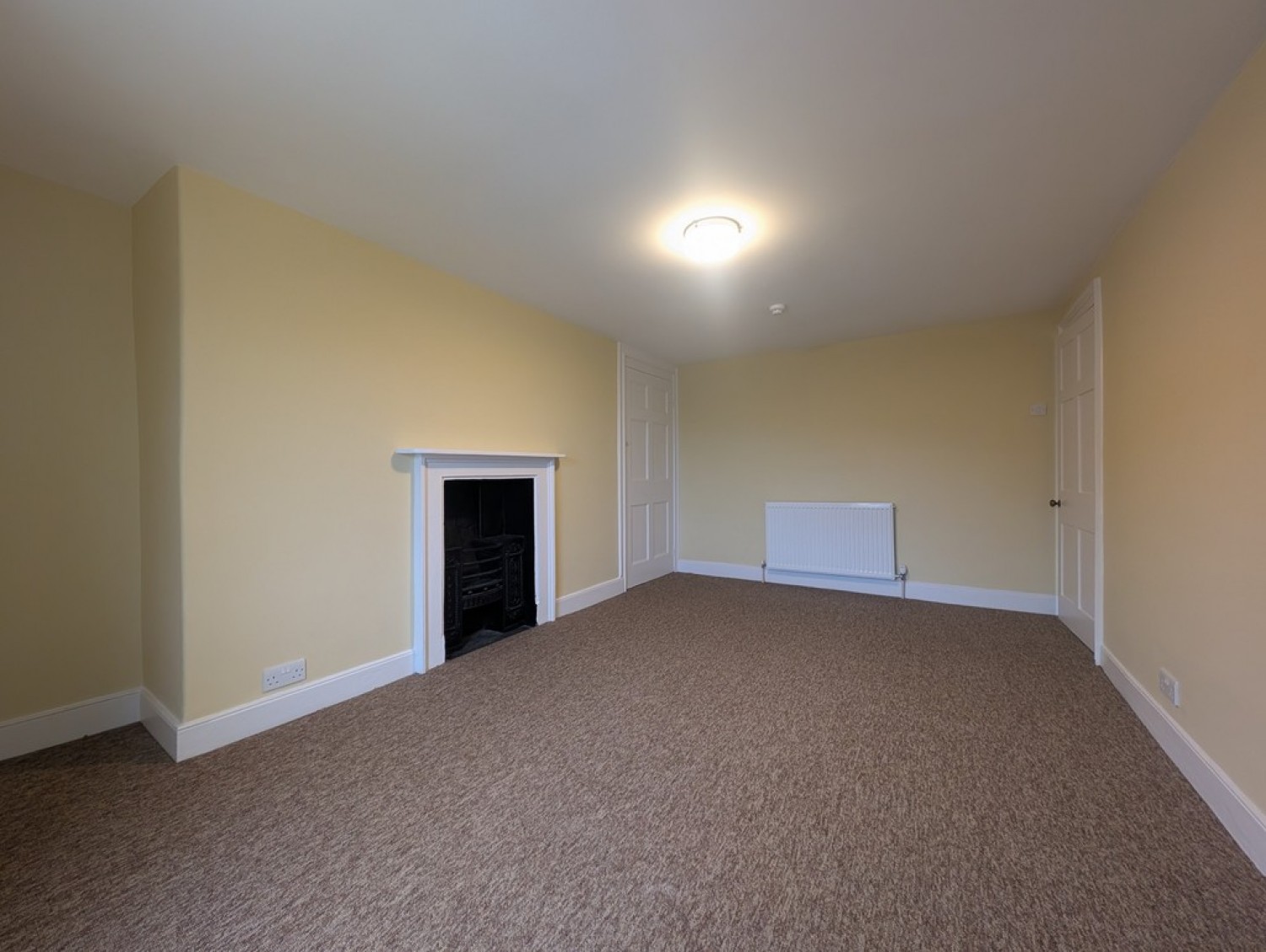 1 bedroom Flat in Cleveland Place West, Bath