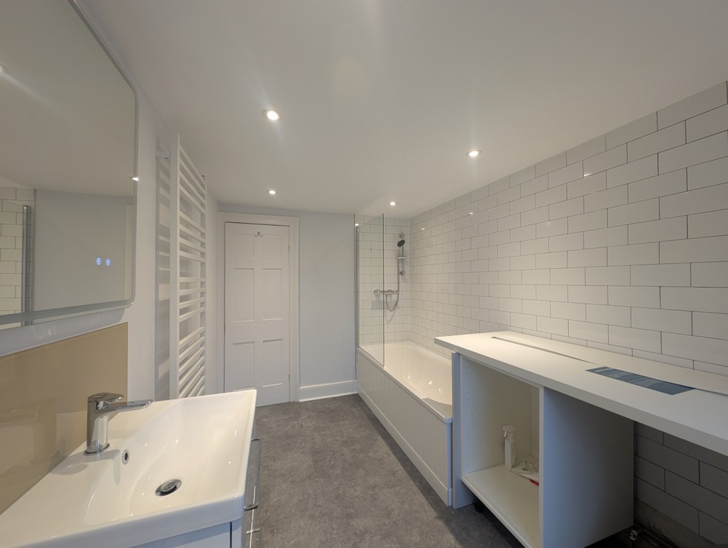 1 bedroom Flat in Cleveland Place West, Bath