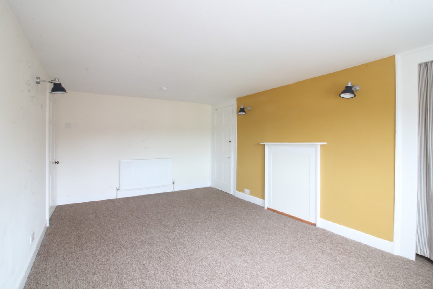 1 bedroom Flat in Cleveland Place West, Bath
