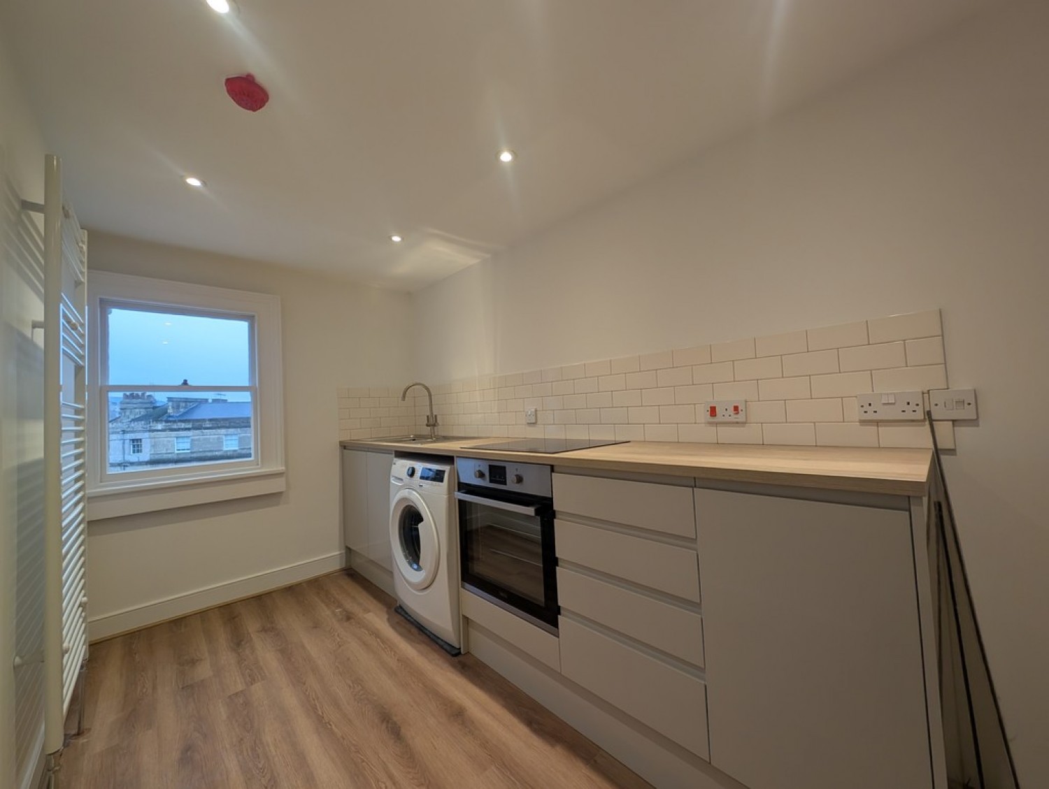 1 bedroom Flat in Cleveland Place West, Bath