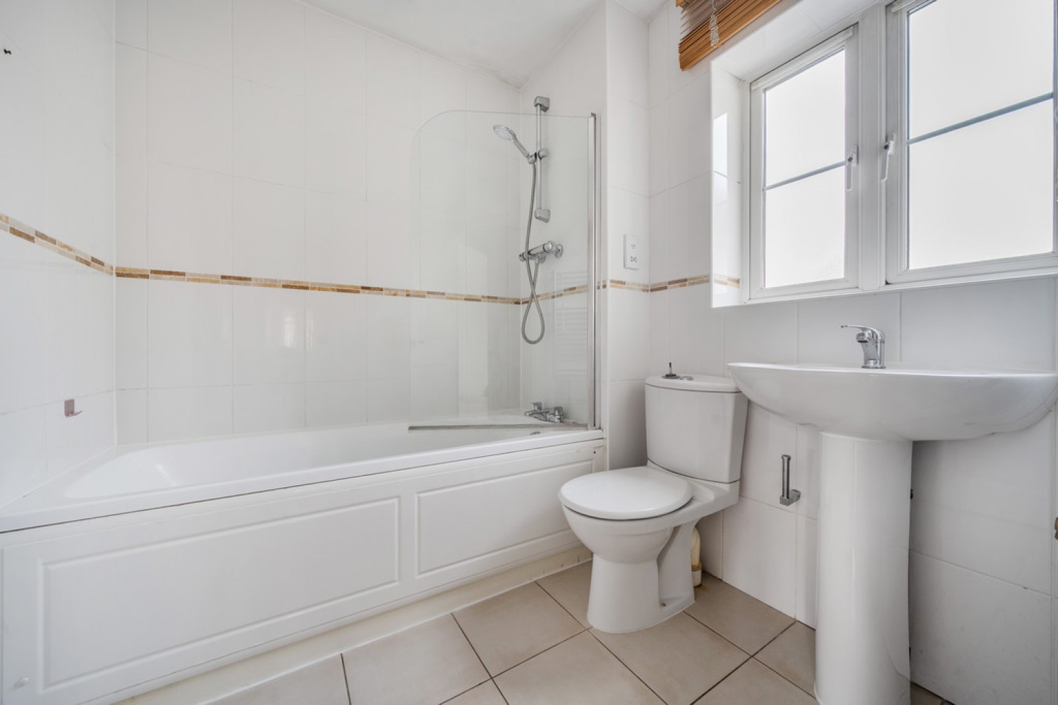 3 bedroom House in Sabin Close, Englishcombe Lane , Bath