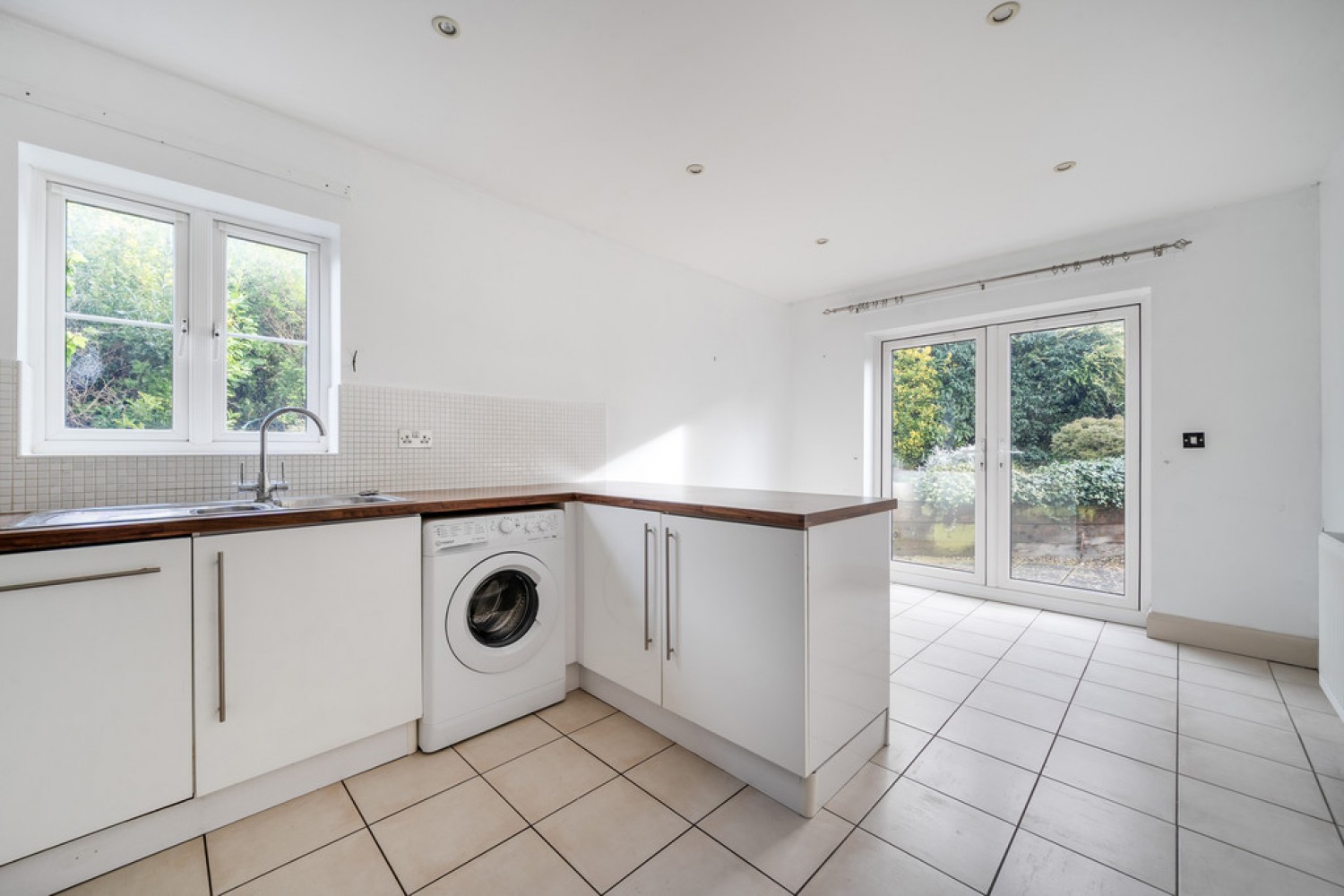 3 bedroom House in Sabin Close, Englishcombe Lane , Bath