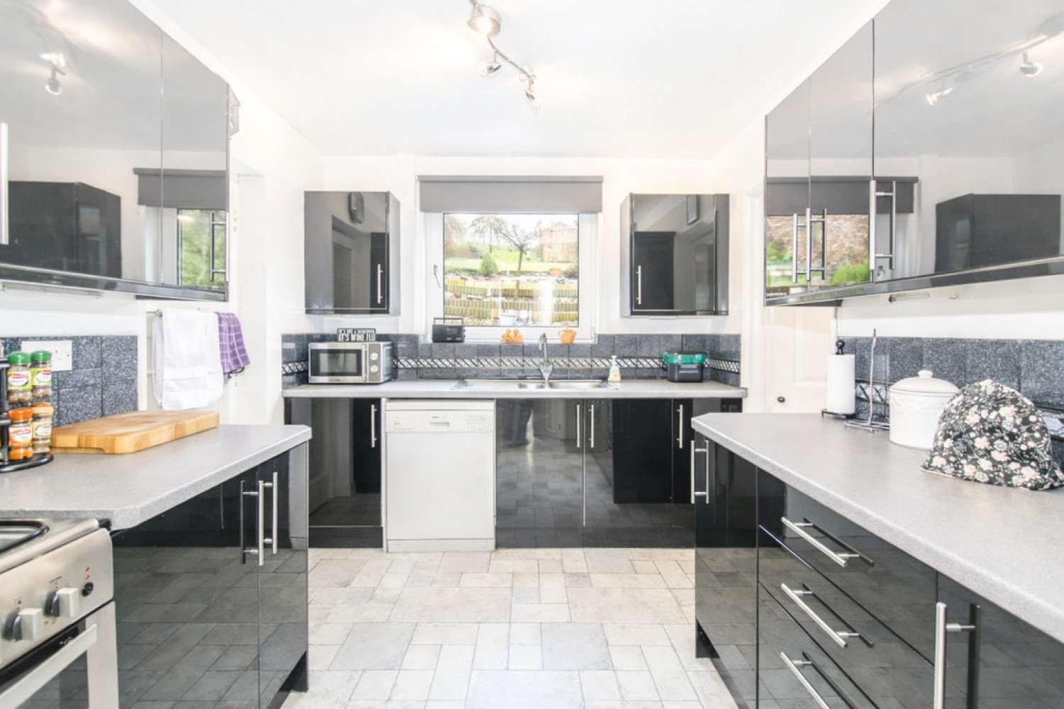 6 bedroom House in Napier Road, Upper Weston, Bath