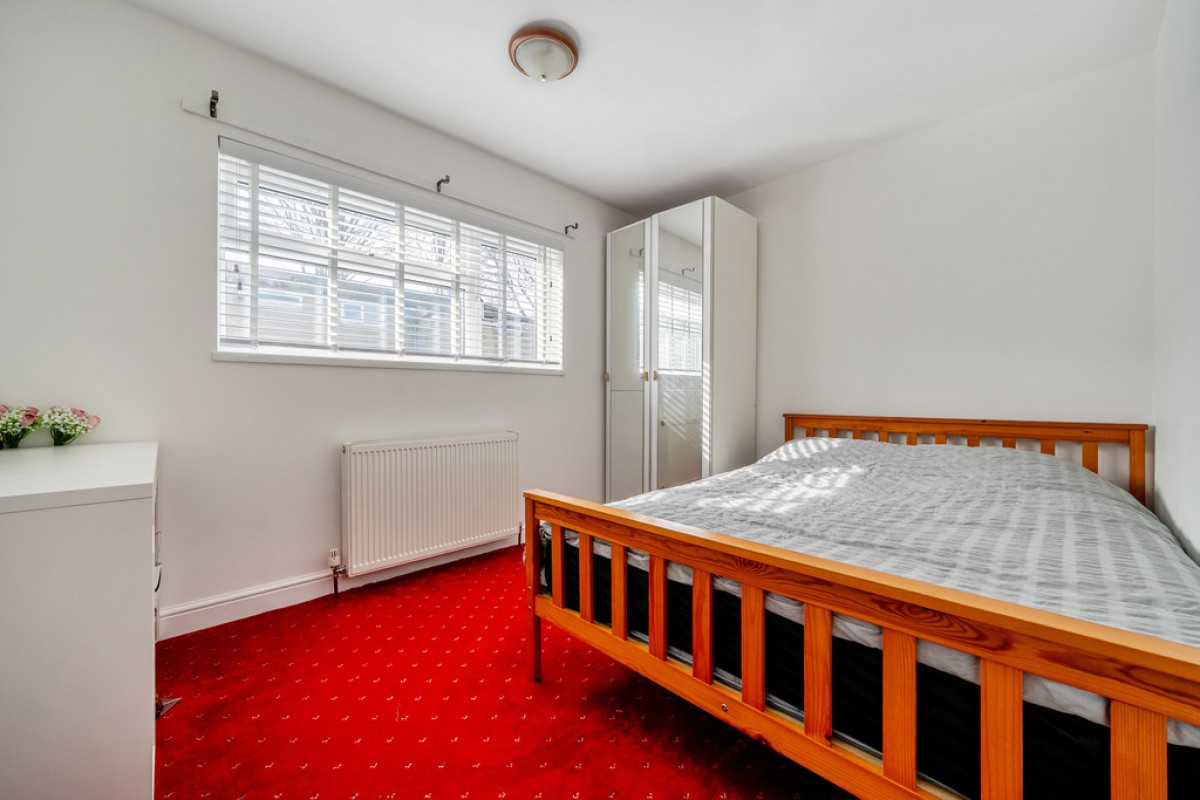 Loxton Drive, Bath
