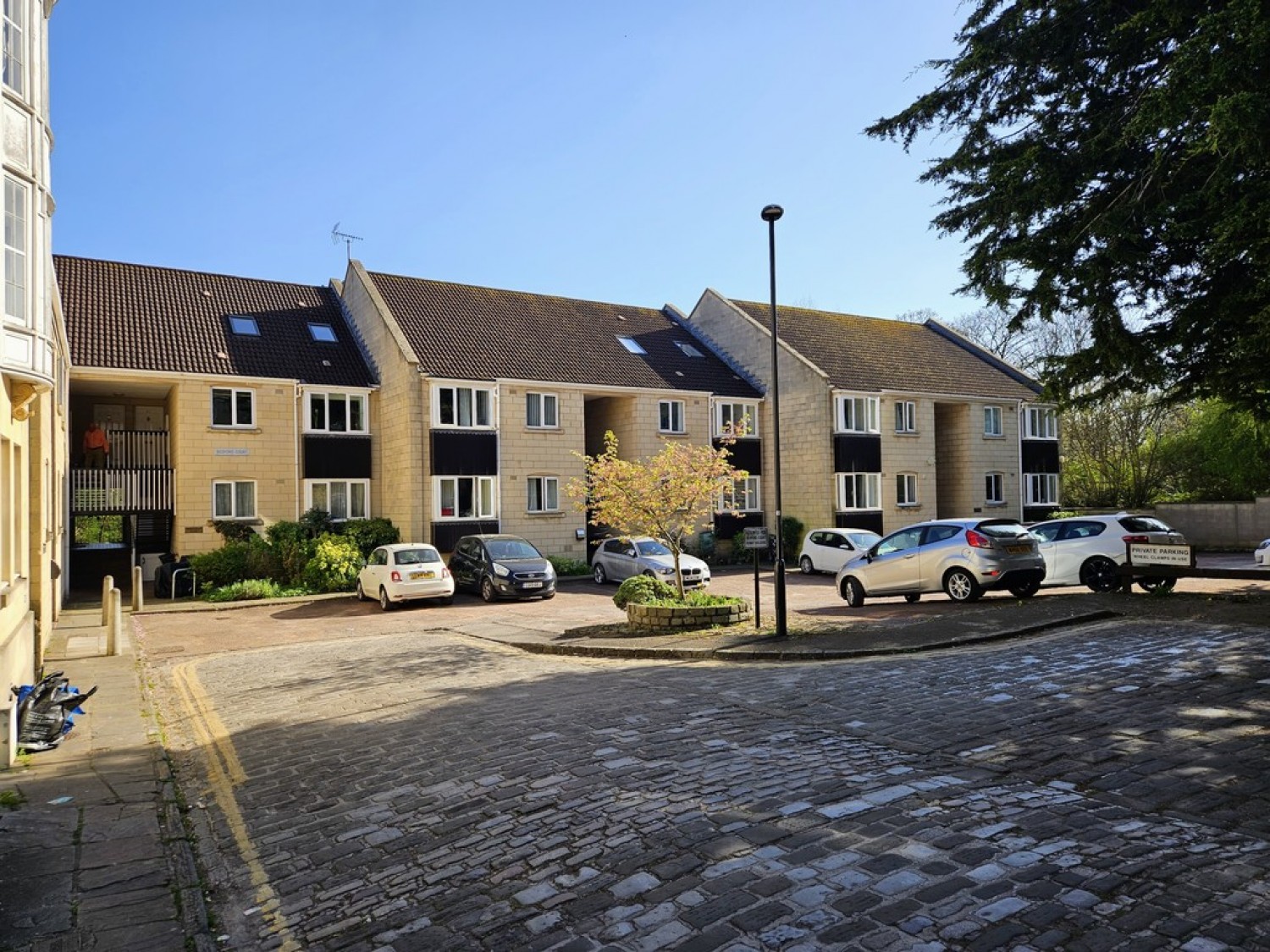 1 bedroom Flat for Letting Bedford Court, Bath