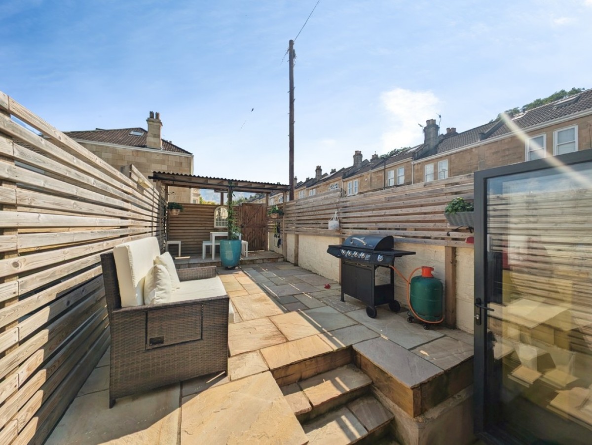 Lyndhurst Road, Bath