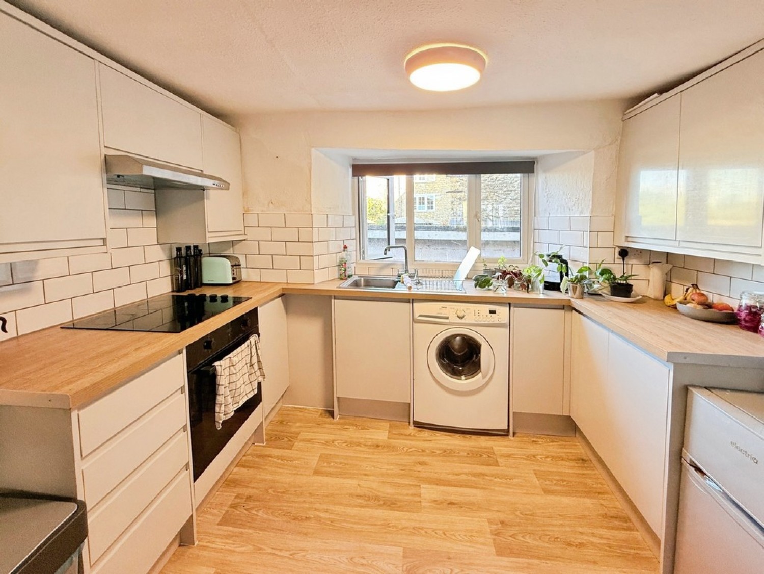2 bedroom House for Letting King Street, Frome, Somerset