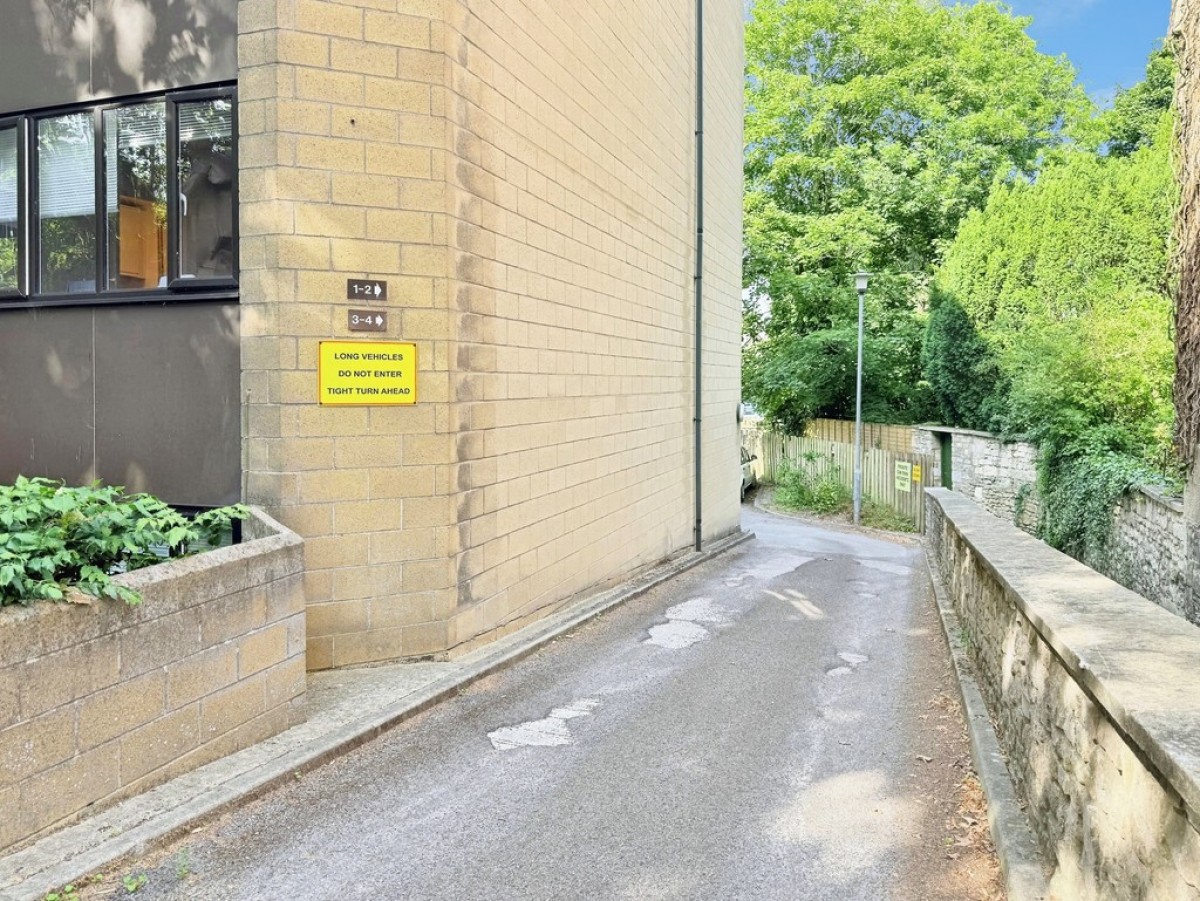 Henrietta Court, Bath