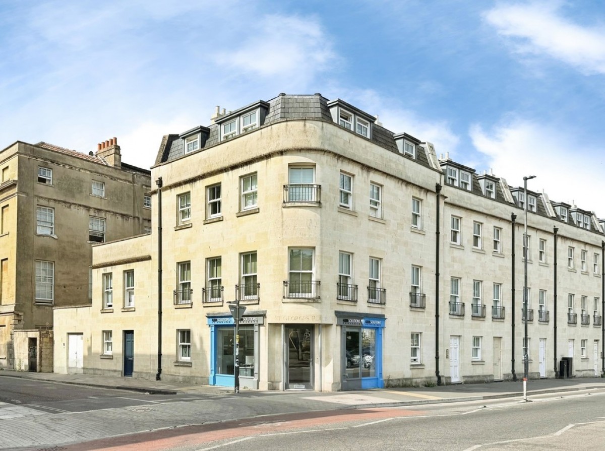 St Georges Place