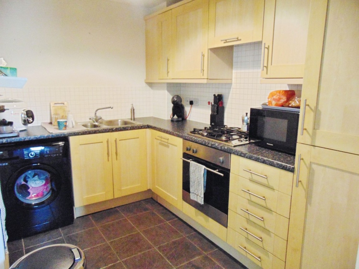 2 bedroom Flat for Letting Saxon Court, Kingsnorth, Ashford