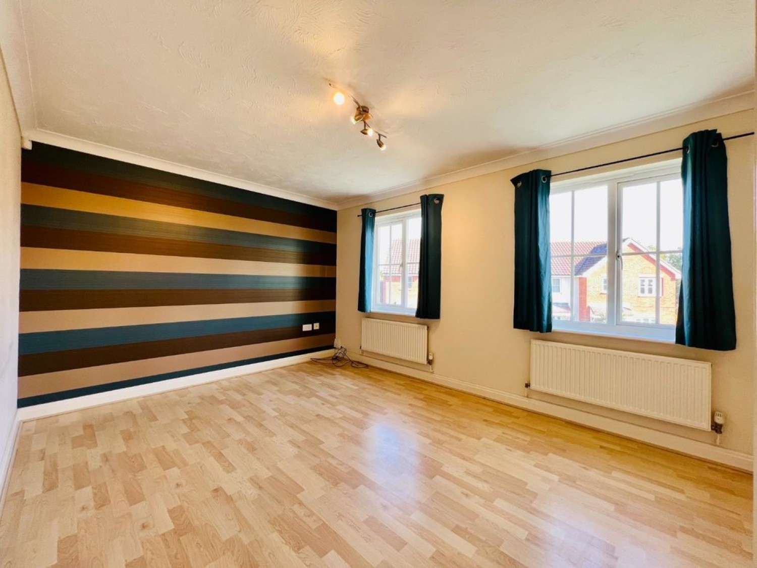 2 bedroom Flat for Letting Guernsey Way, Kennington
