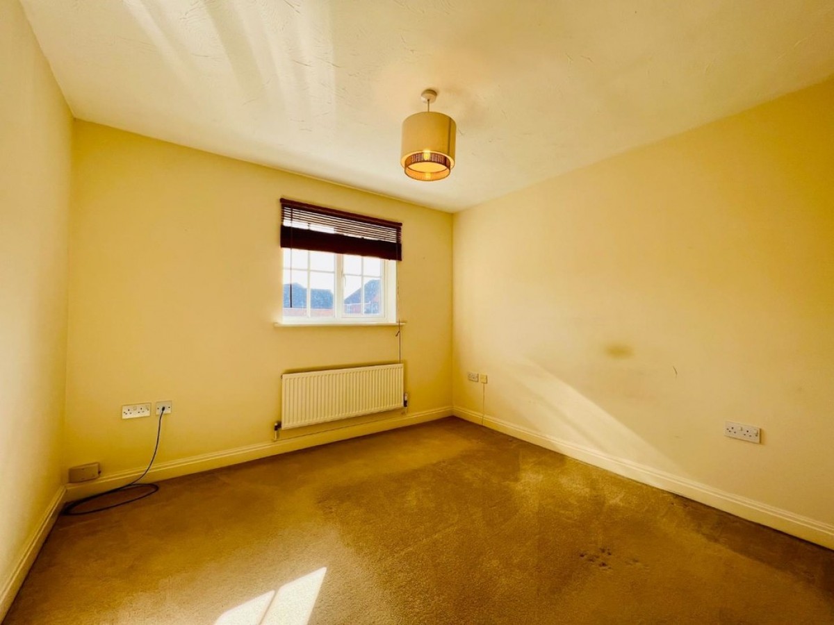 Guernsey Way, Kennington