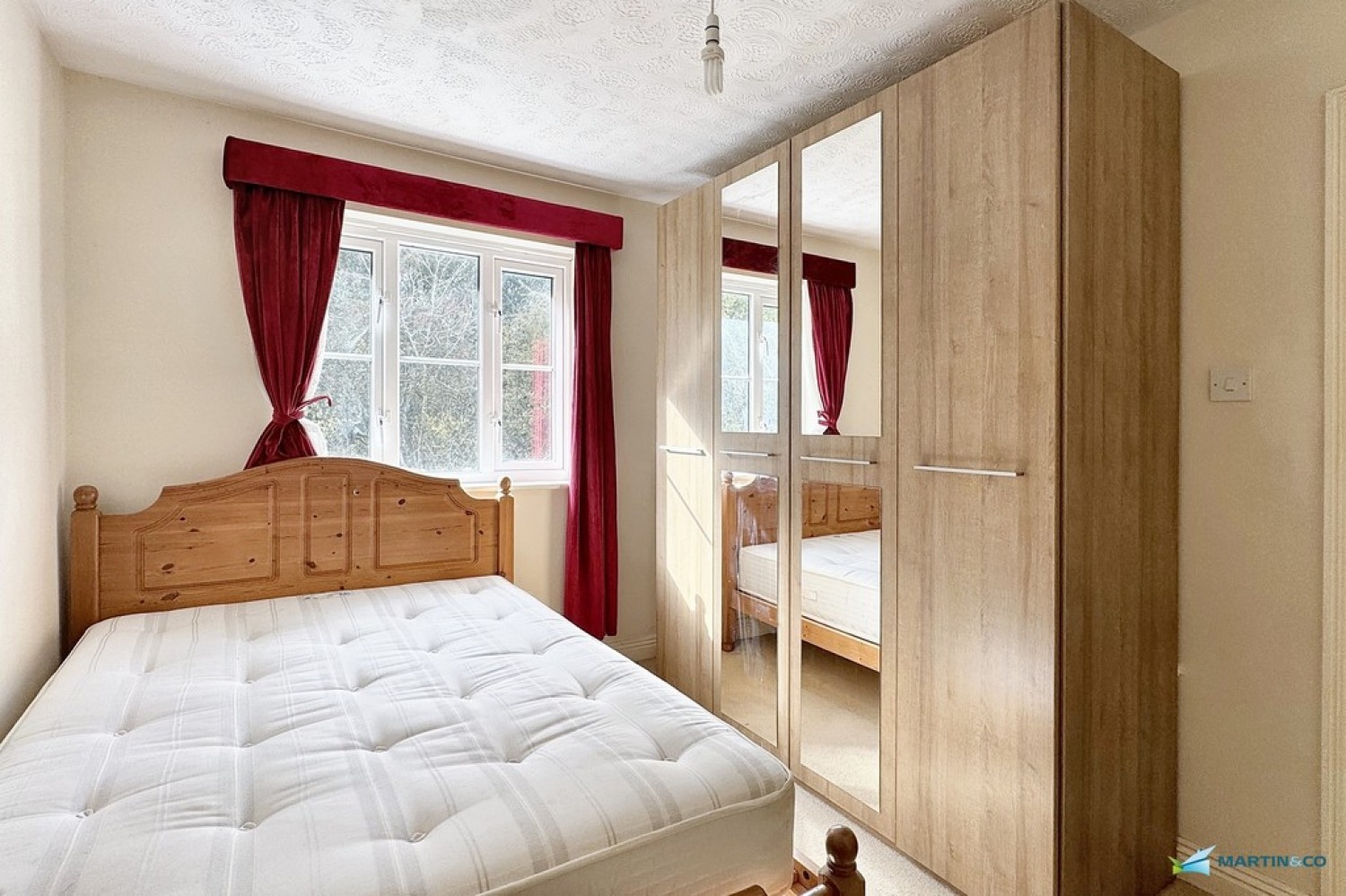 Waltham Close, Willesborough, Ashford