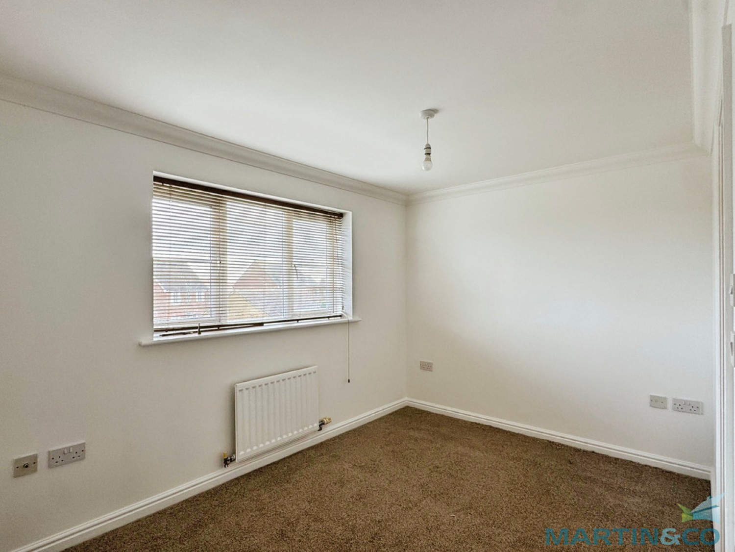 2 bedroom Flat for Letting Hedgers Way, Kingsnorth, Ashford