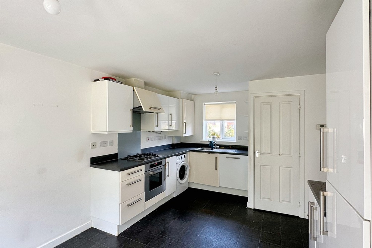 3 bedroom House for Letting Emmetts Close, Bridgefield