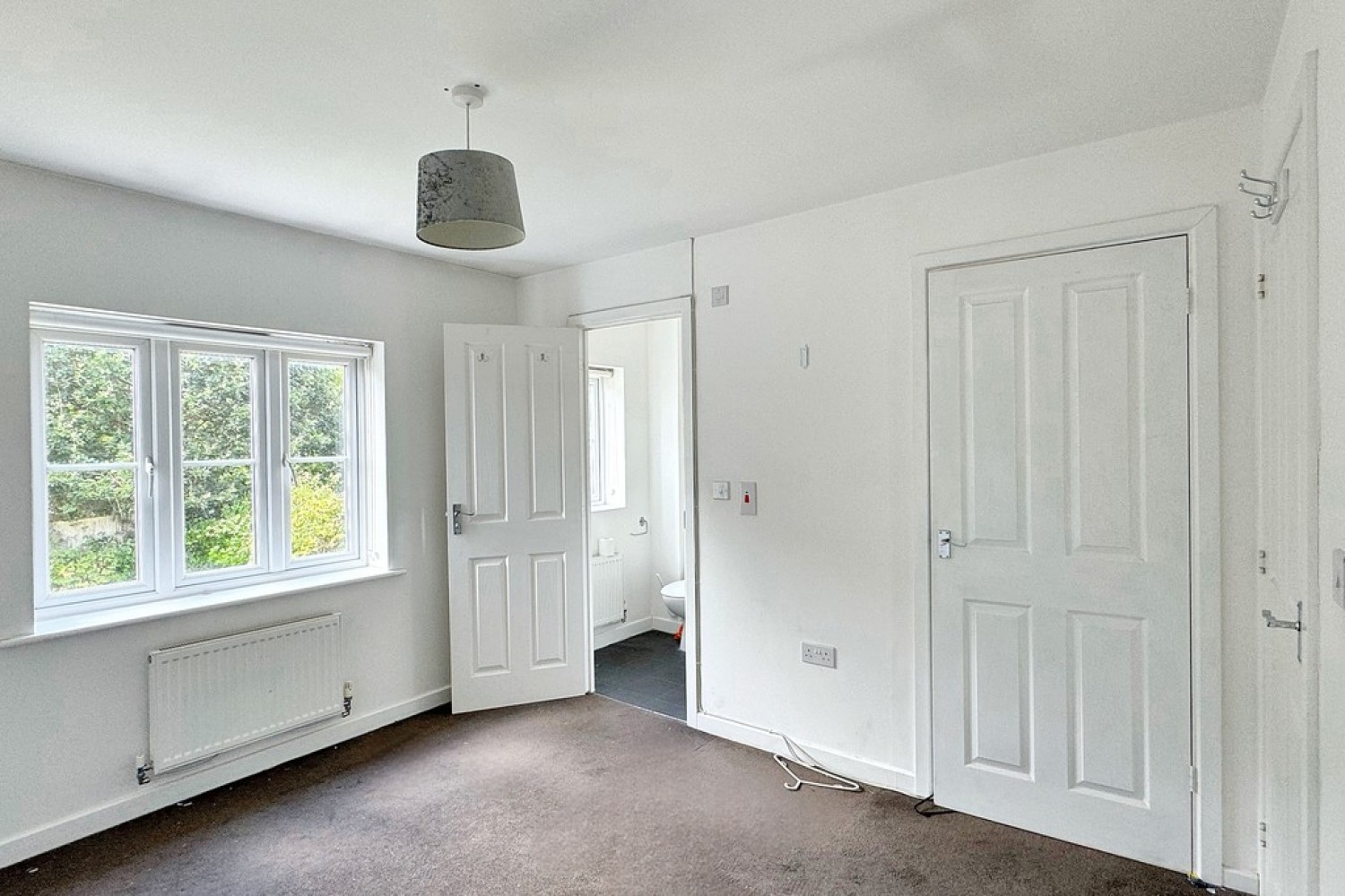 3 bedroom House for Letting Emmetts Close, Bridgefield