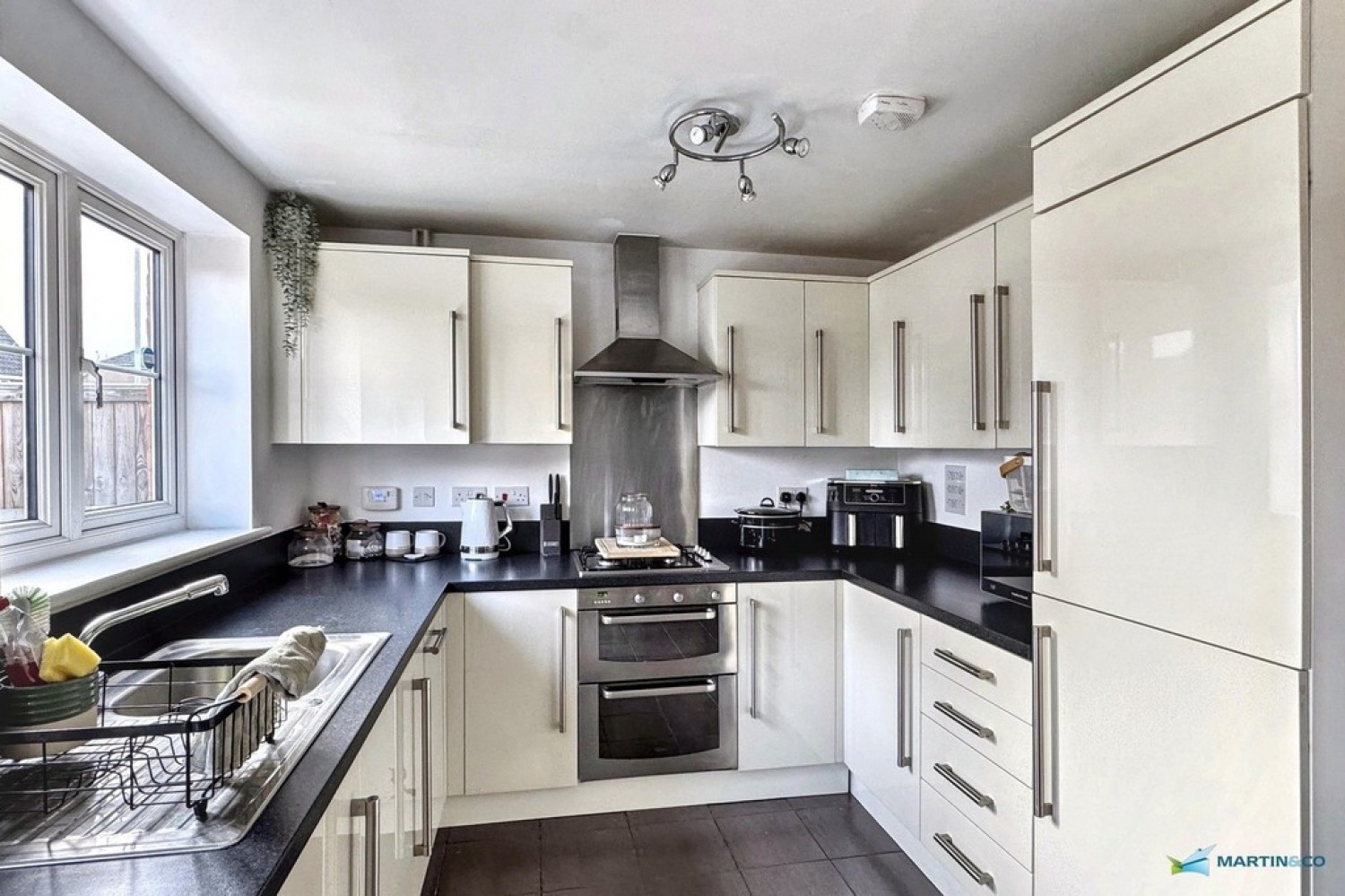 3 bedroom House in Farmers Way, Kingsnorth