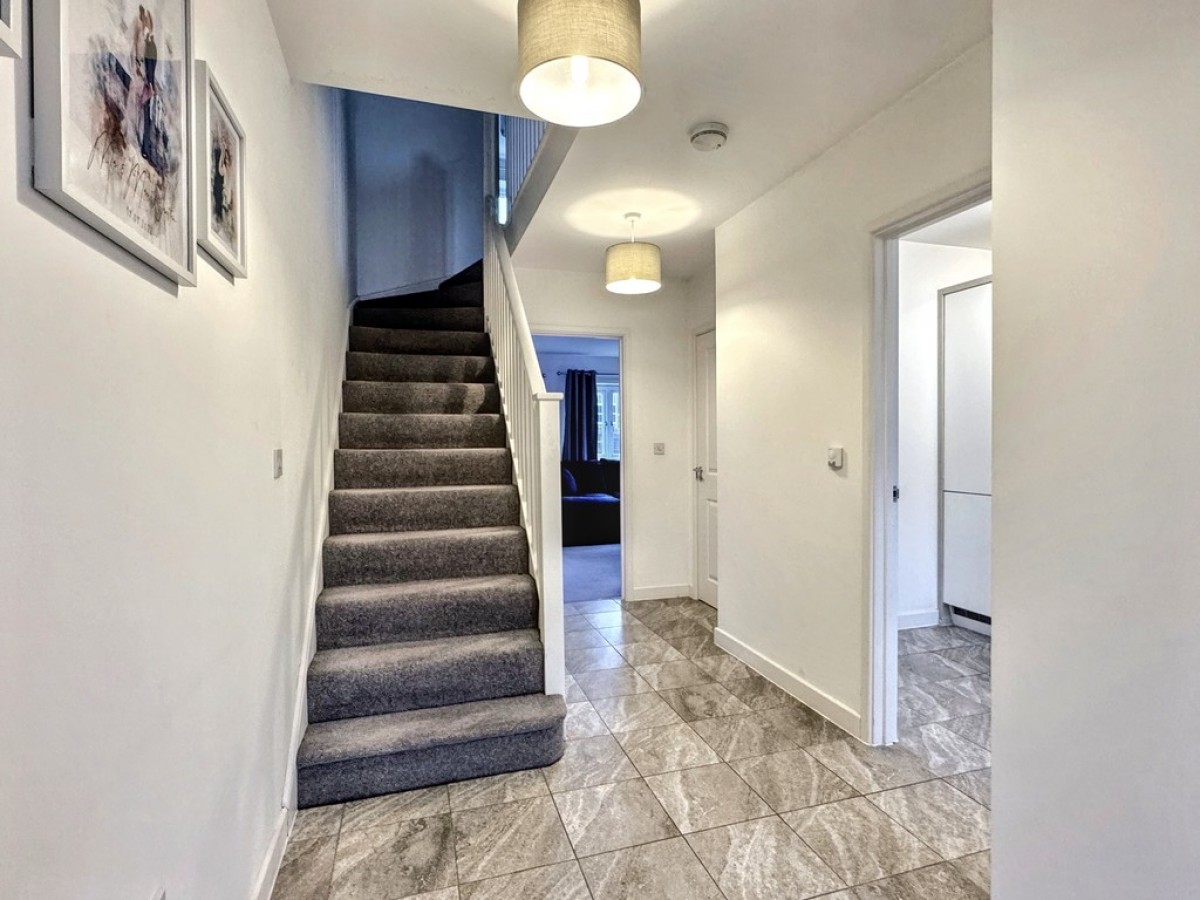 Campion Close, Ashford