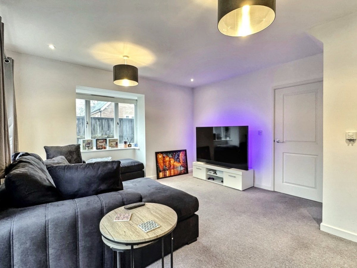 Campion Close, Ashford