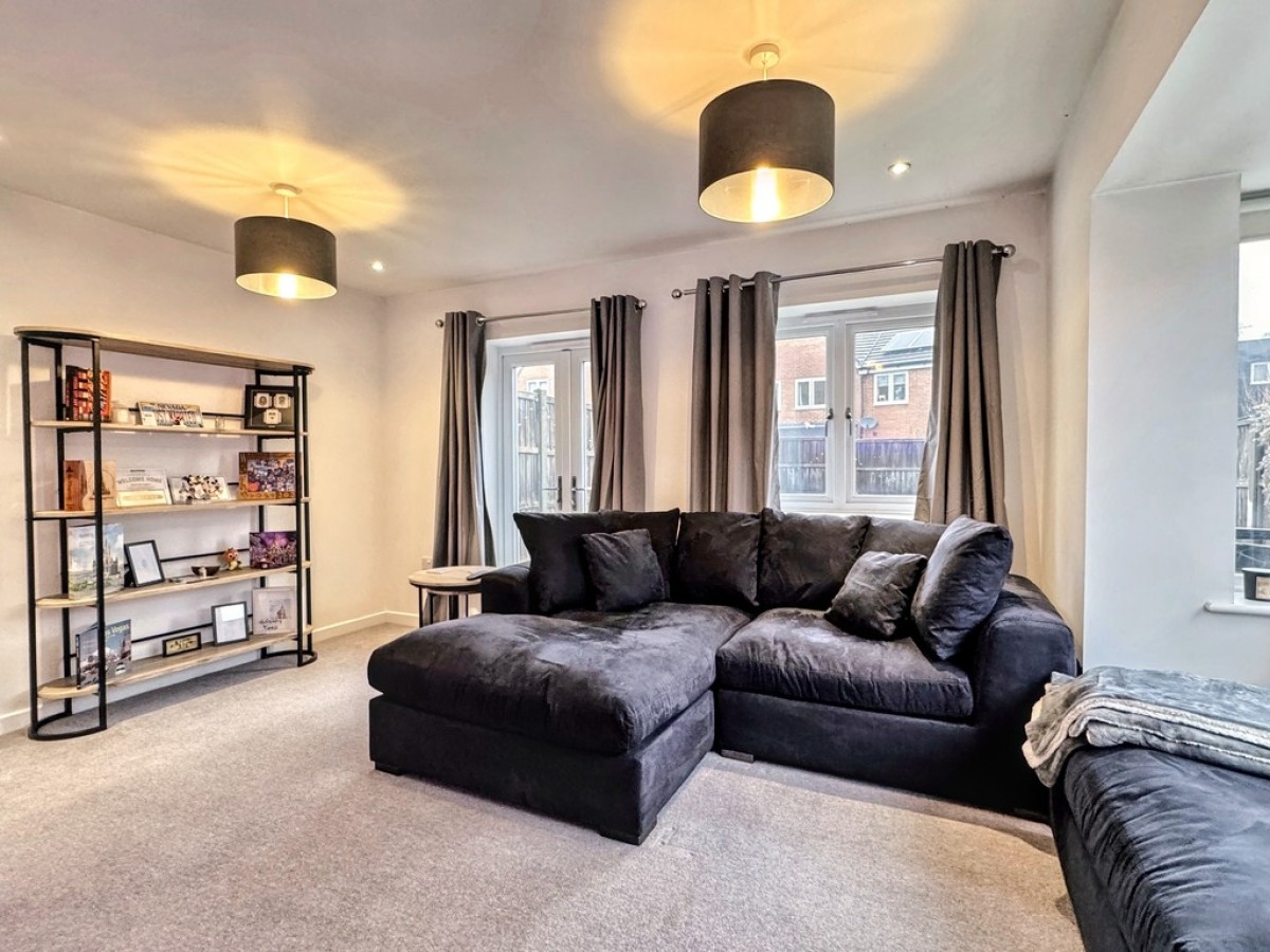 Campion Close, Ashford