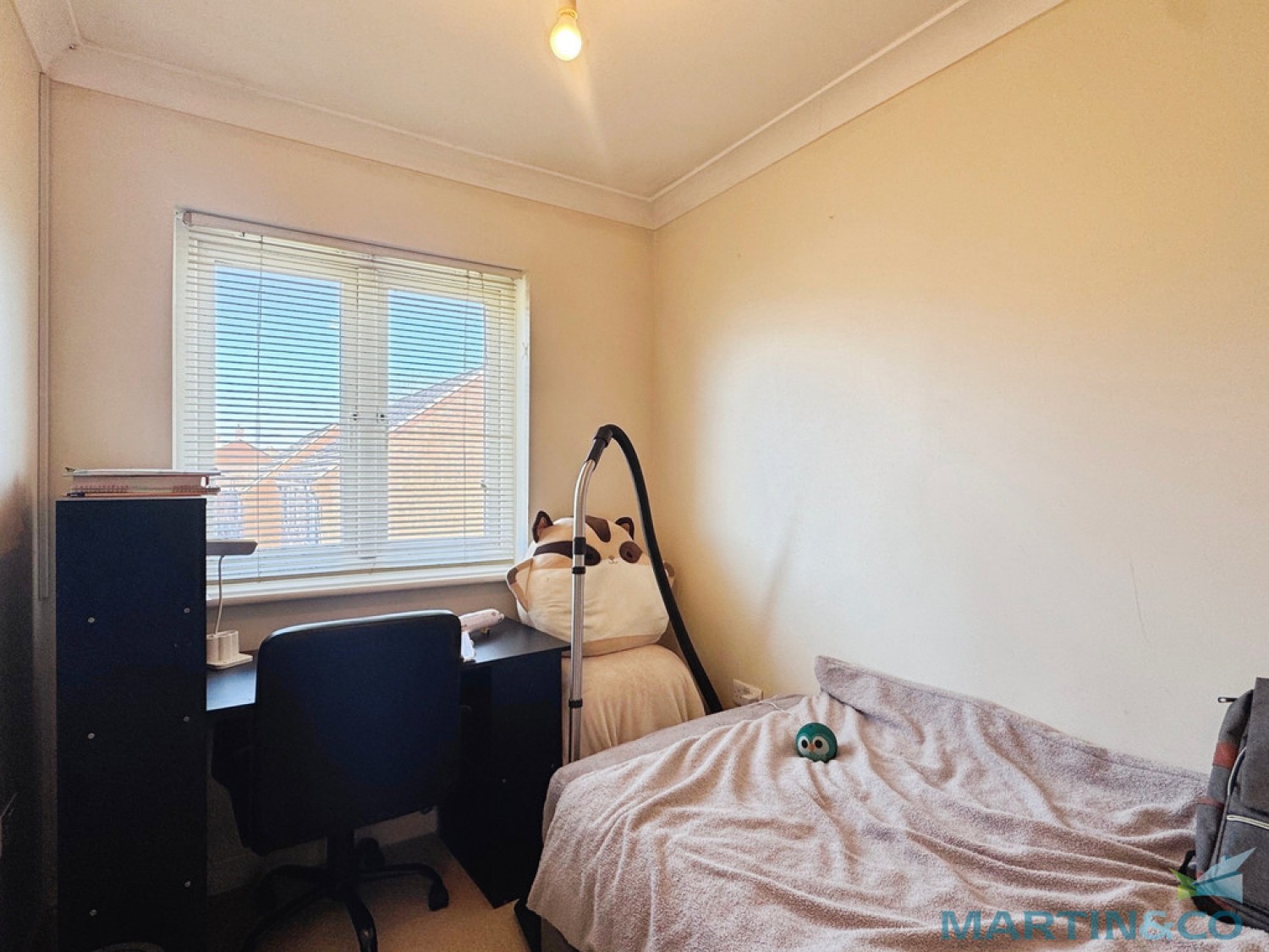 3 bedroom House for Letting Swaffer Way, Singleton Hill, Ashford