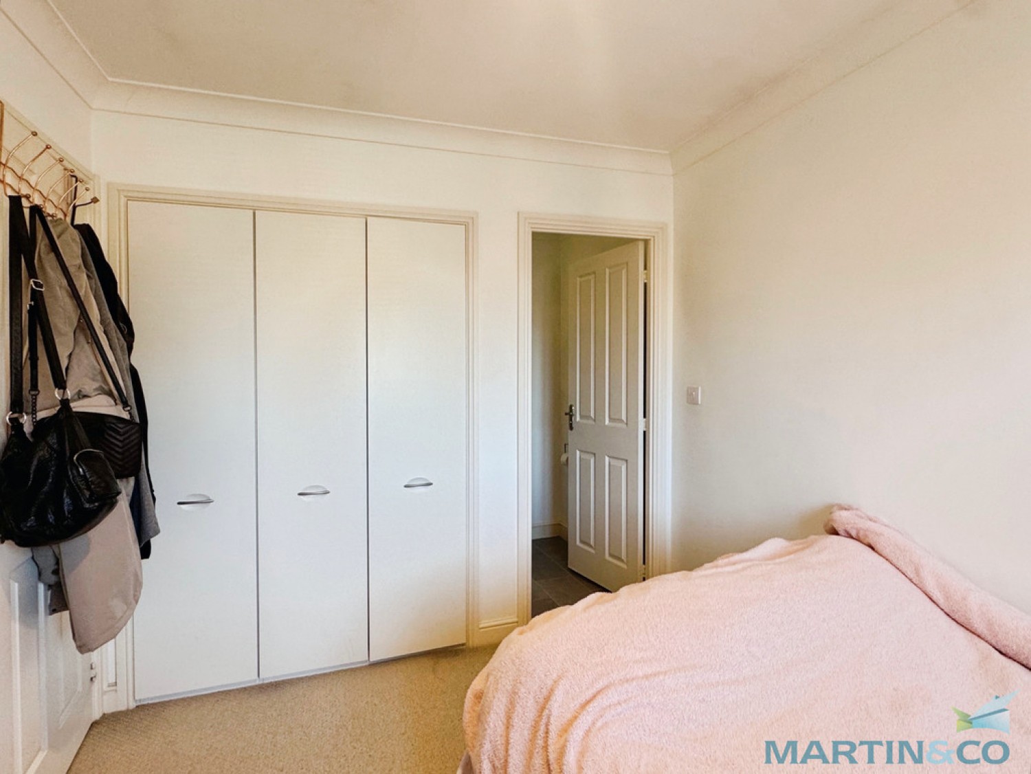 3 bedroom House for Letting Swaffer Way, Singleton Hill, Ashford