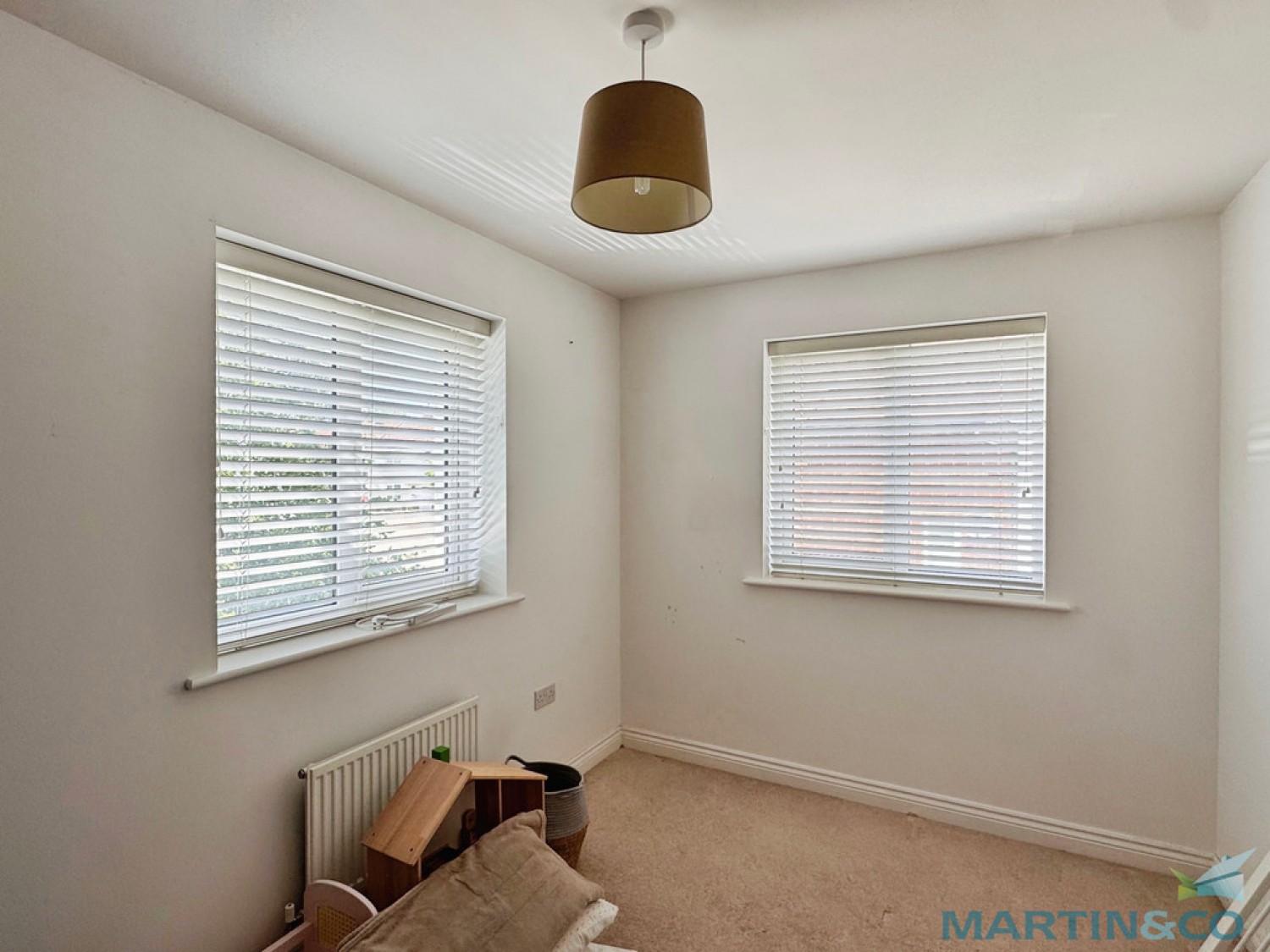 3 bedroom House for Letting Harry Saunders Lane, Repton Park, Ashford