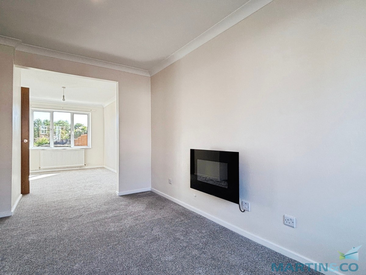 Luckhurst Road , Willesborough