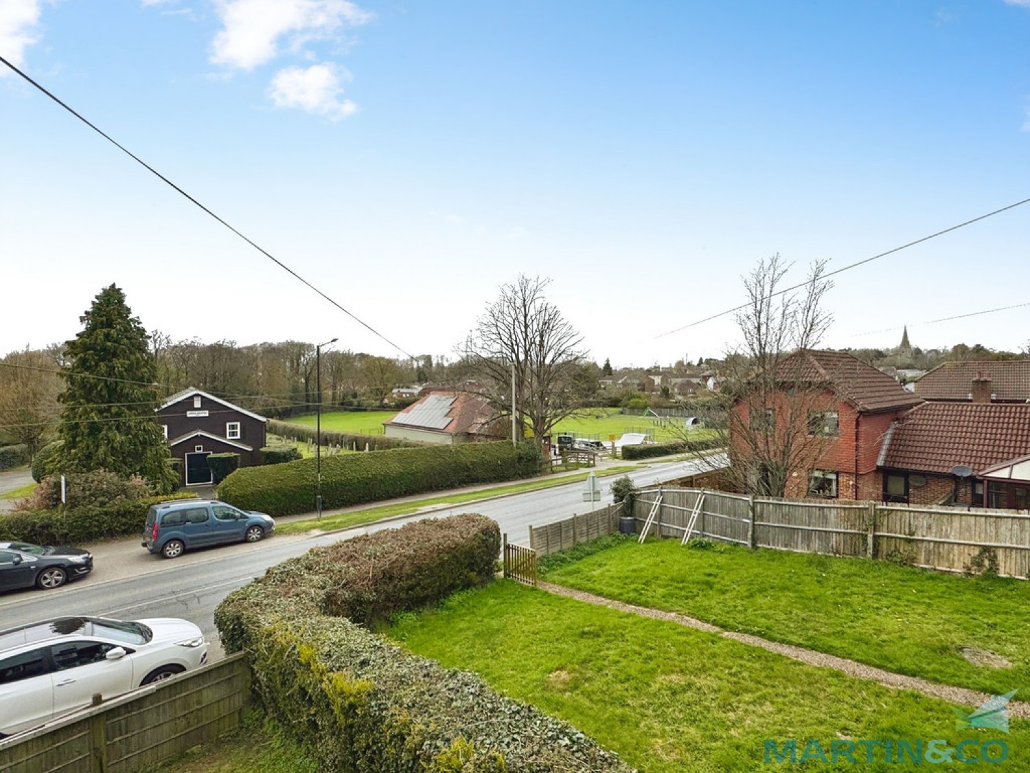 2 bedroom Flat for Letting Wayside Flats