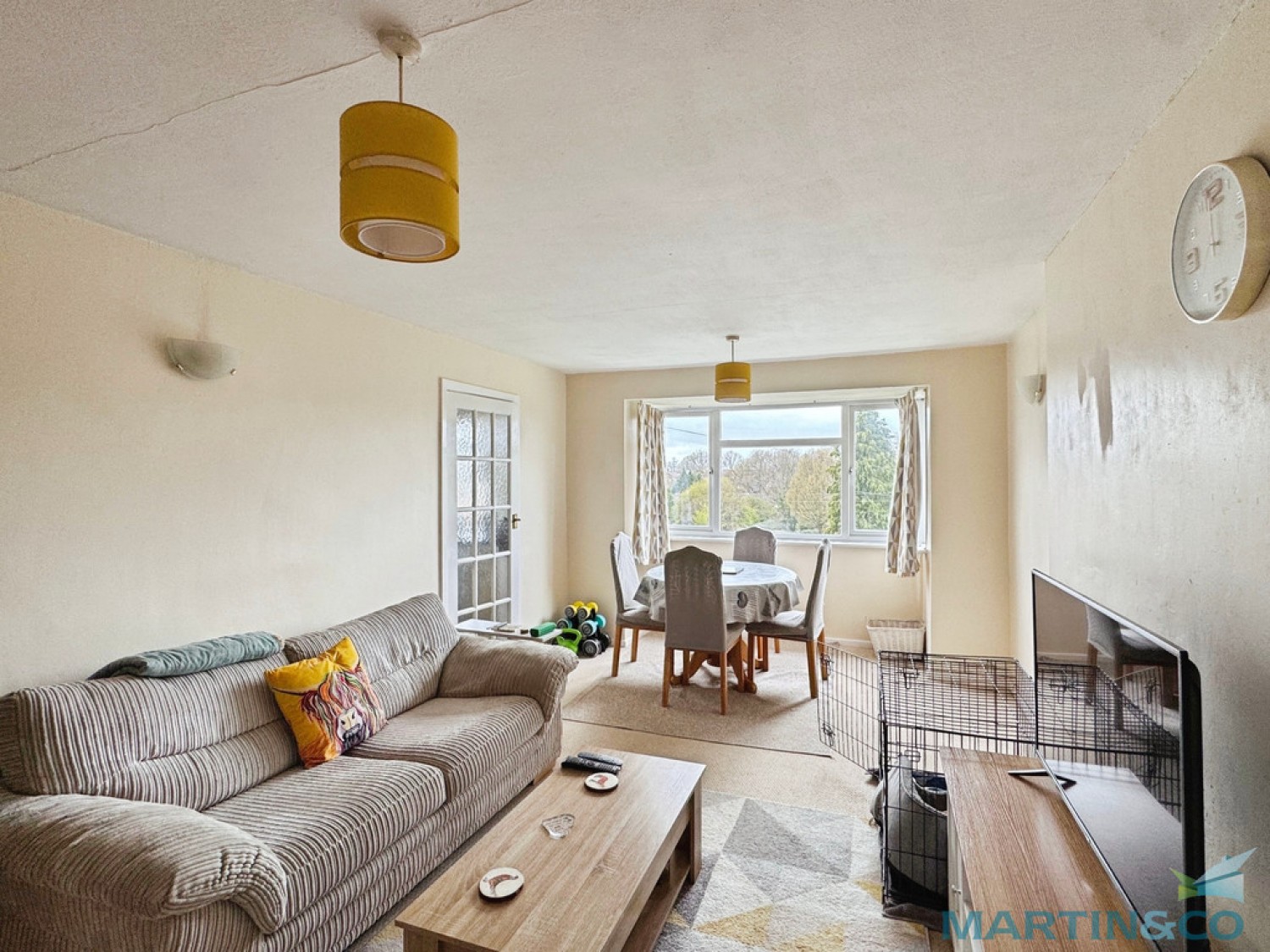 2 bedroom Flat for Letting Wayside Flats