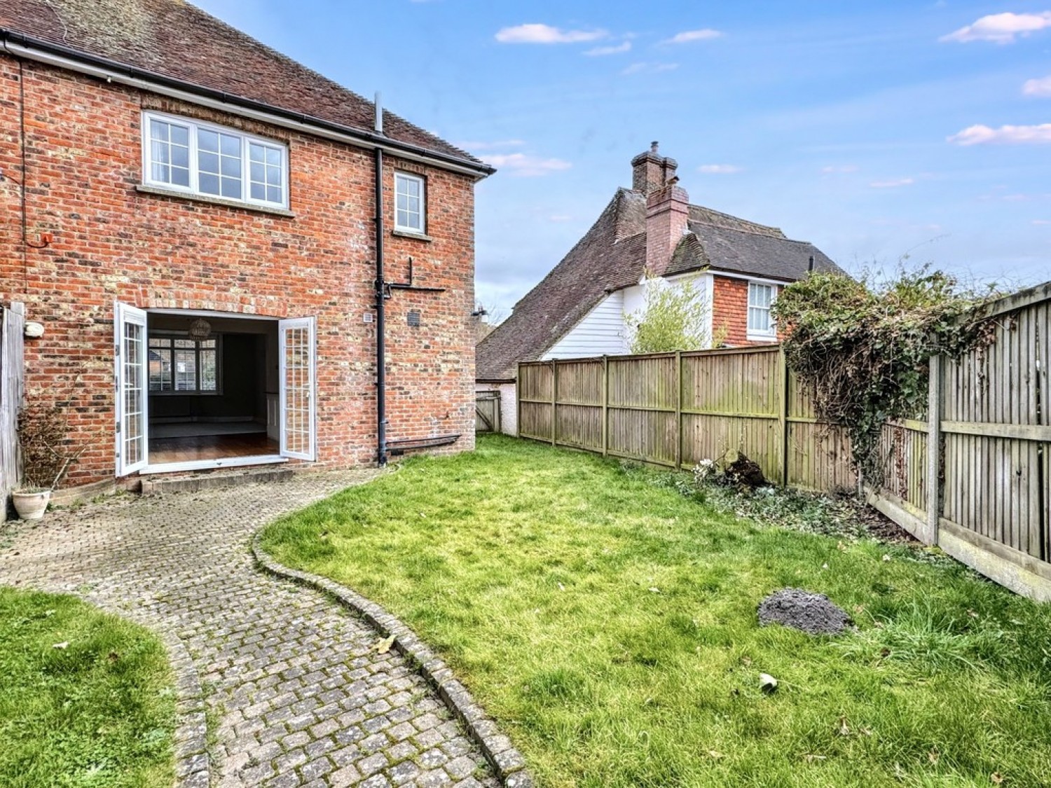 Banbury Villas, Hamstreet