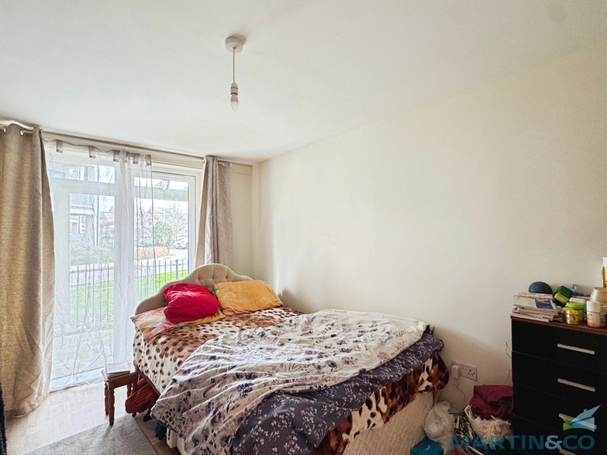 Drummond Grove , Willesborough