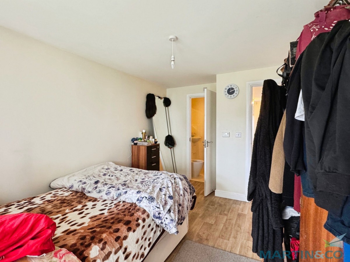 Drummond Grove , Willesborough