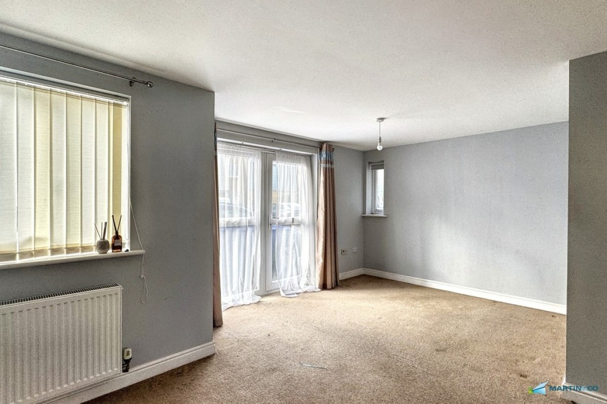 Sir Henry Brackenbury Road, Repton Park