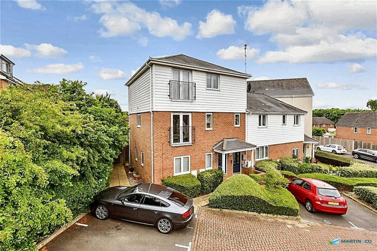 Forest Avenue, Orchard Heights, Ashford