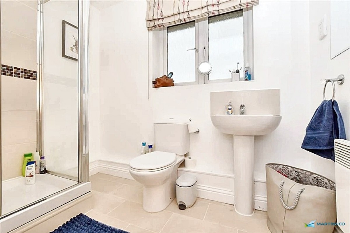 Forest Avenue, Orchard Heights, Ashford