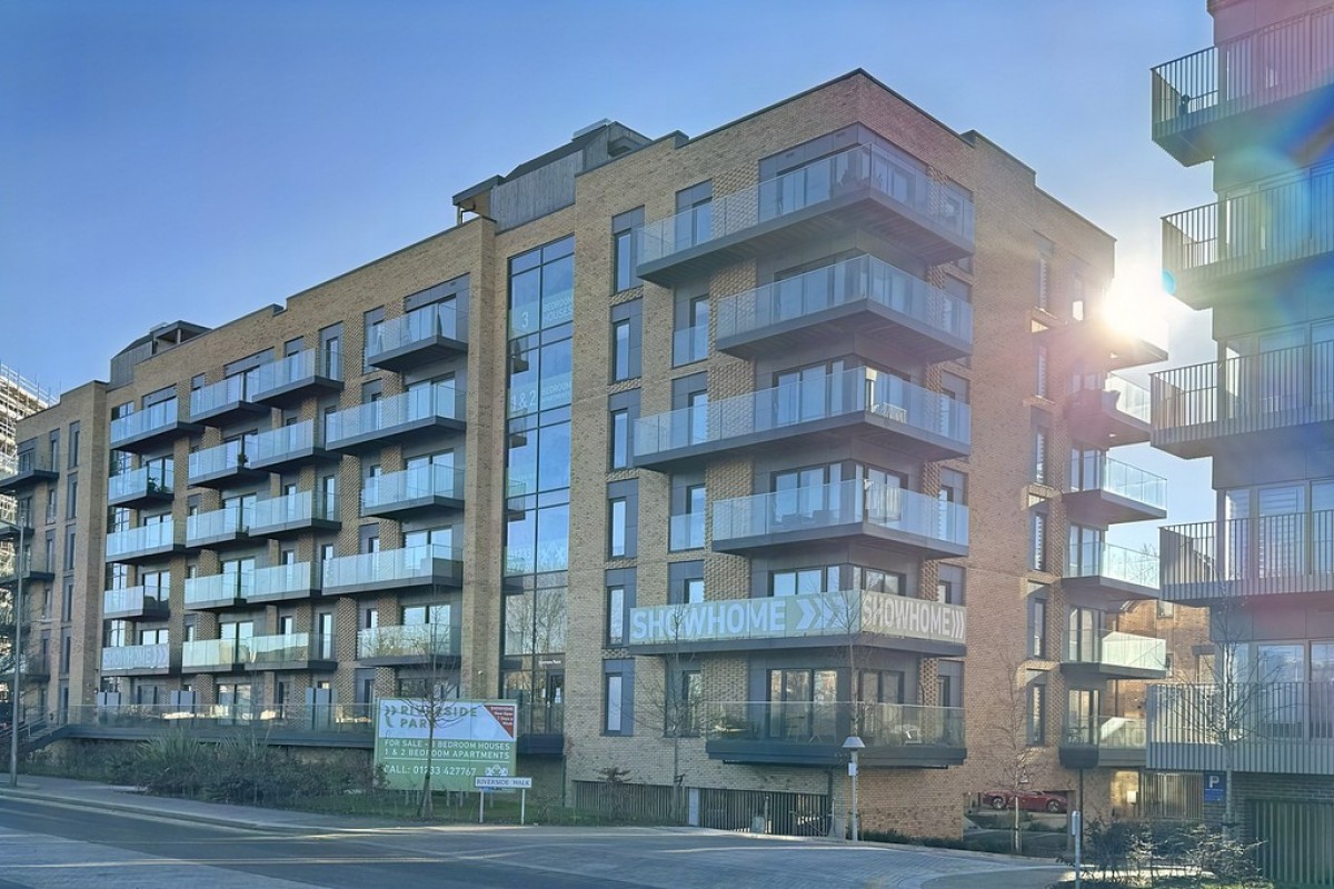 Kenmore Place, Ashford