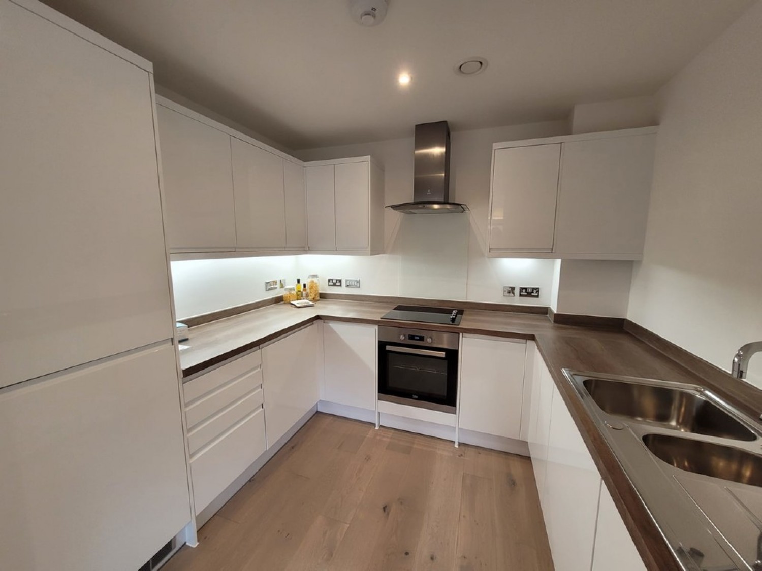 1 bedroom Flat for Letting Kenmore Place, Ashford