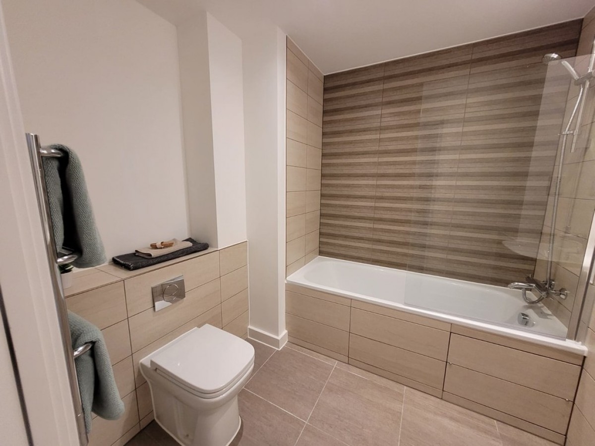 Kenmore Place, Ashford