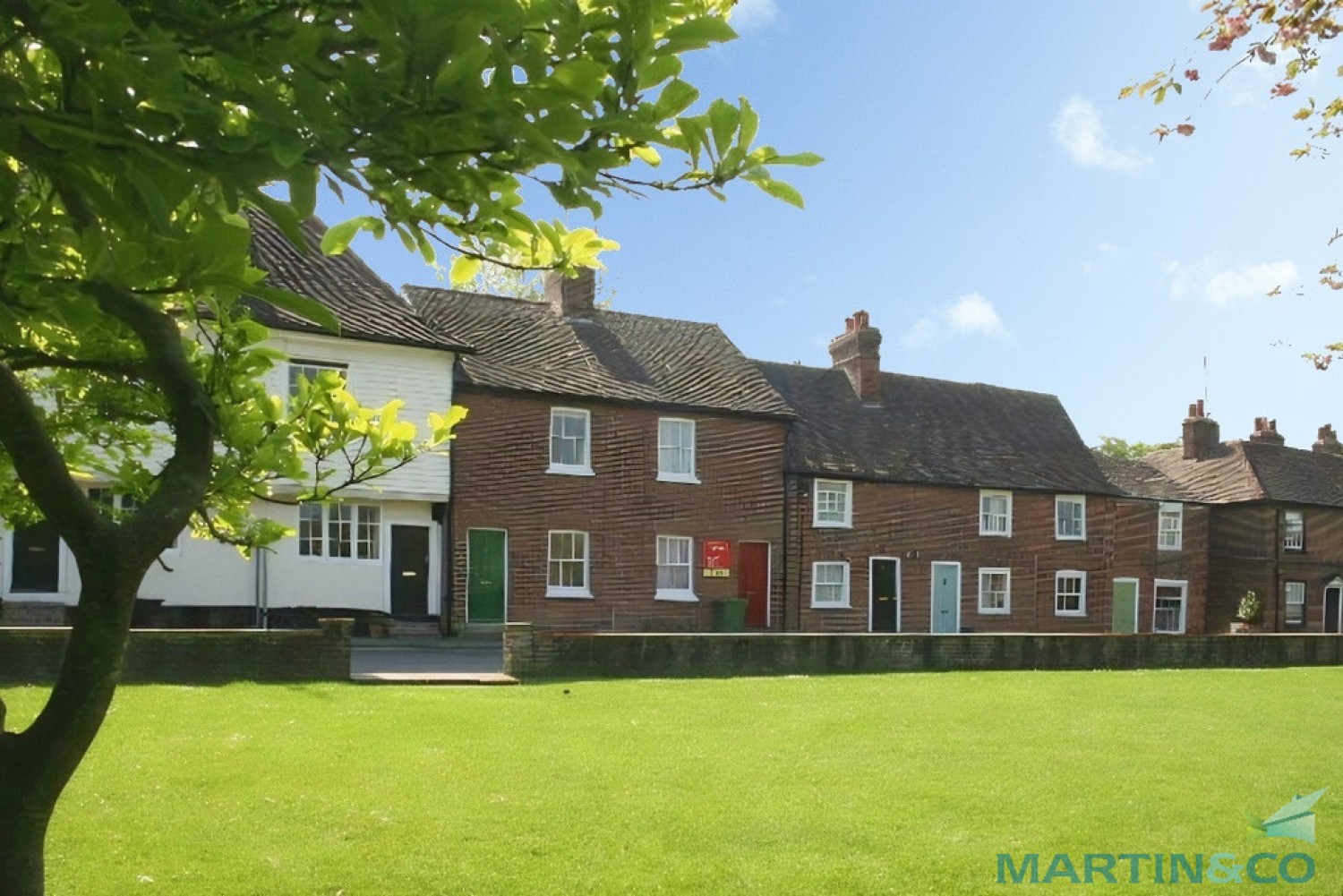 2 bedroom House for Letting The Green, Wye