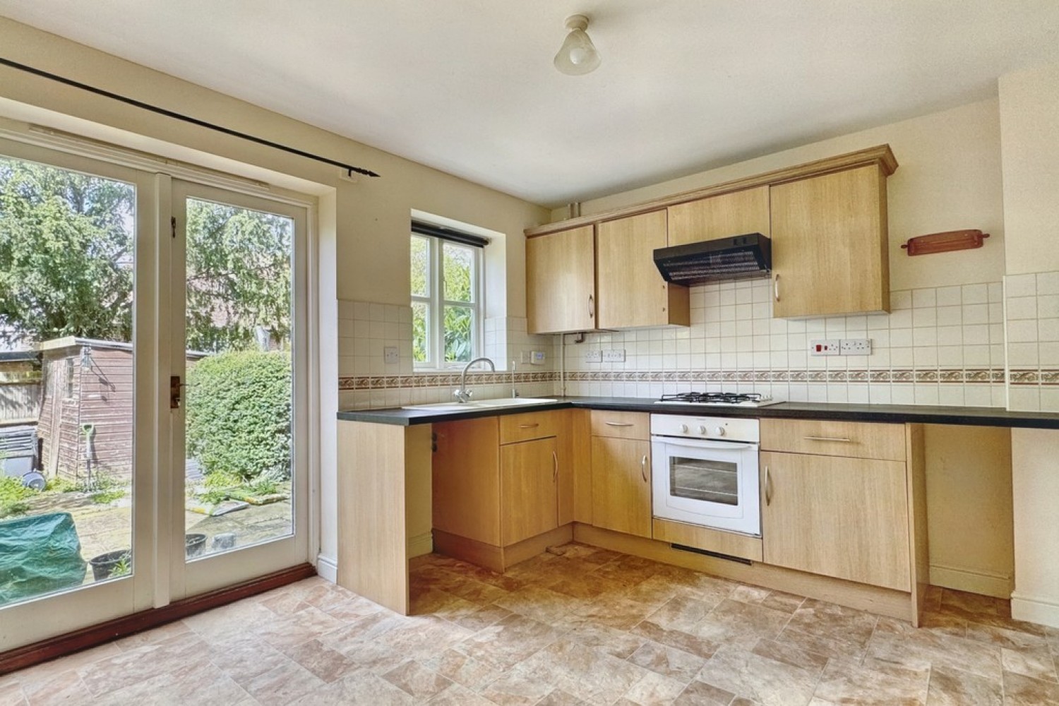 2 bedroom House for Letting Old Vicarage Gardens, Wye